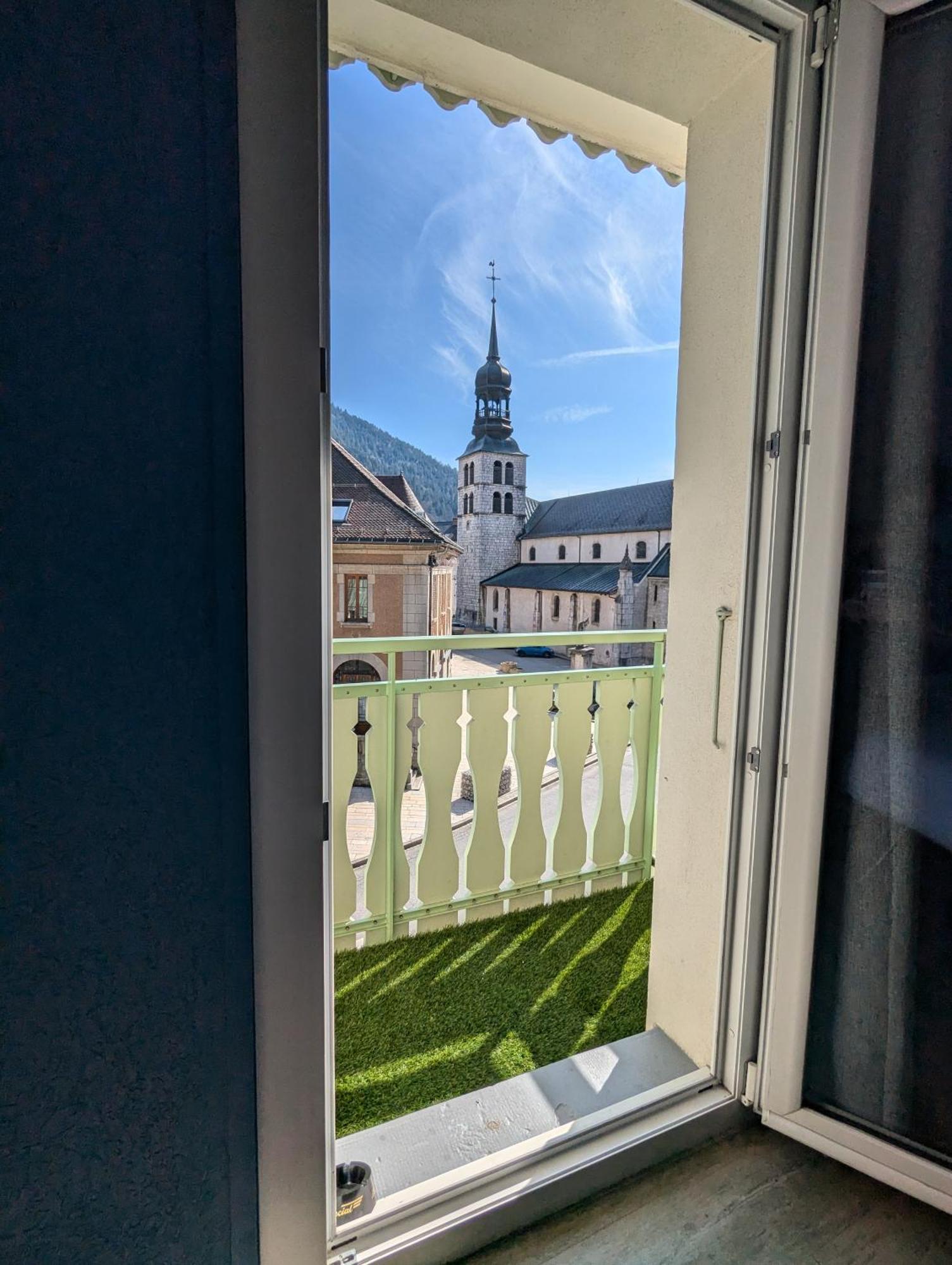 Hotel Du Midi Тон Екстер'єр фото